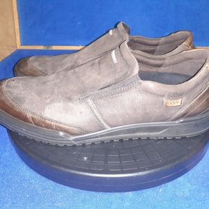 Ecco Brown Nubuck & Smoth Leather   Casual Walking Shoes, Sz. 10-US, 44-EU